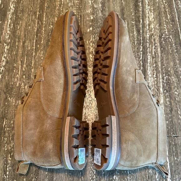 NWOB Clarks Foxwell Mid Leather Suede Boots Dark Sand Men’s Size 10M main image 4